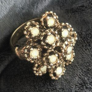 Vintage Vargas 18K HGE Branched Split Shank Faux Opal Dome Cluster Ring Sz 7.5